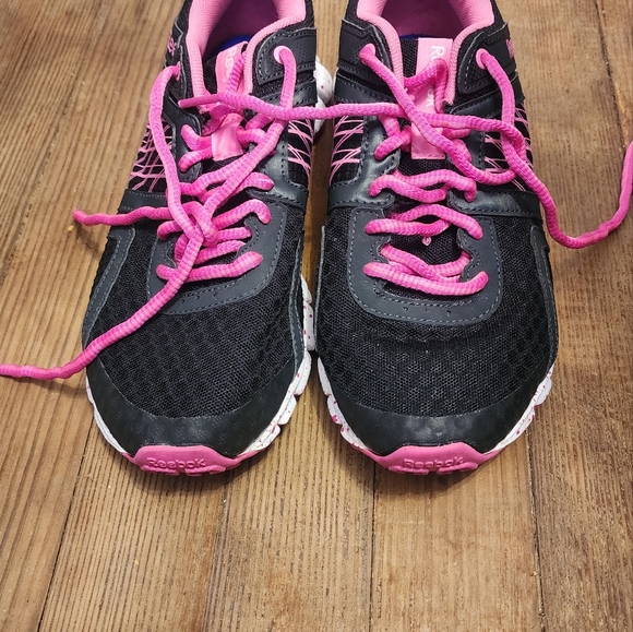 Reebok SmoothFlex Flyer Memory Foam Pink Shoes - Picture 5 of 6